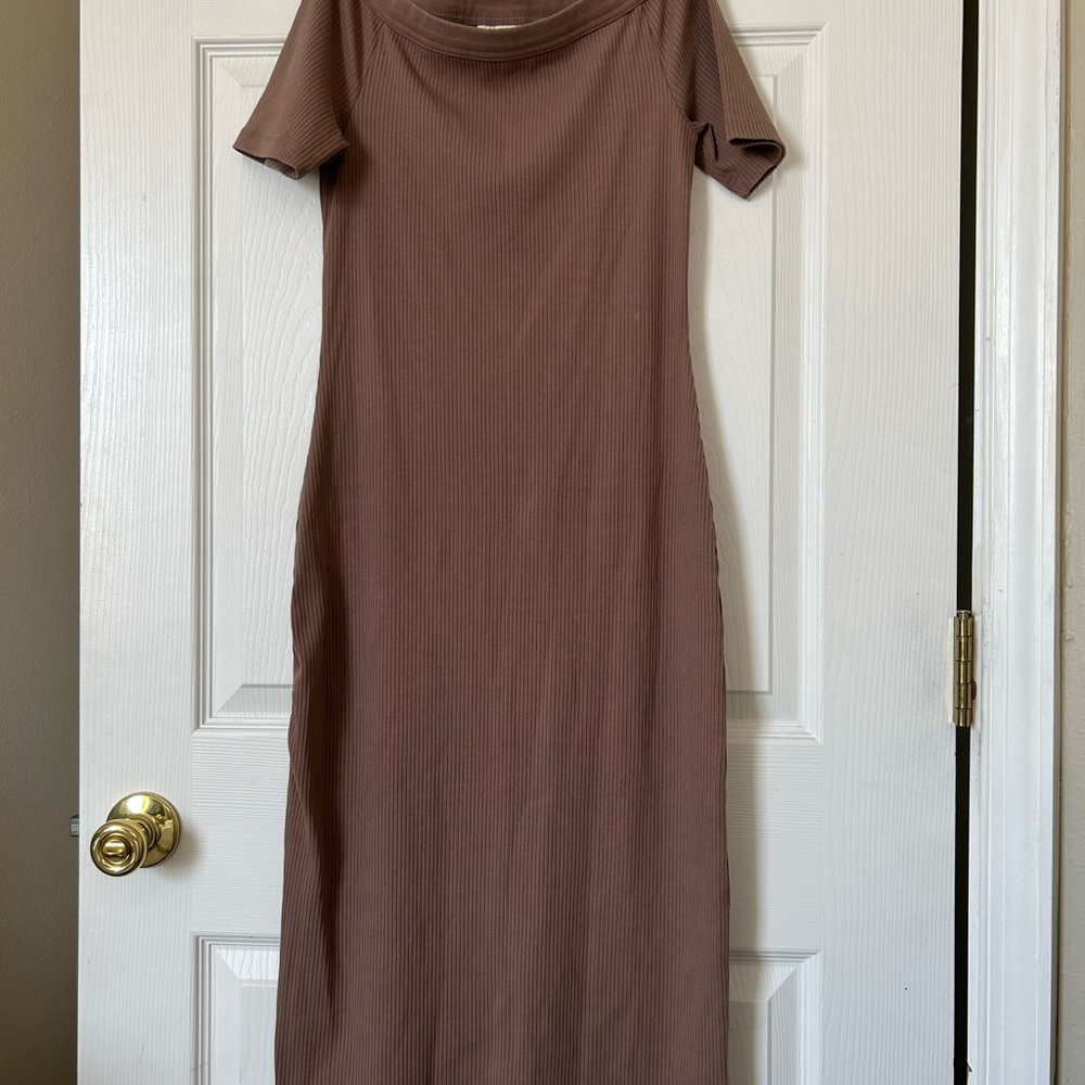 Universal Thread Brown Ribbed Maxi Dress